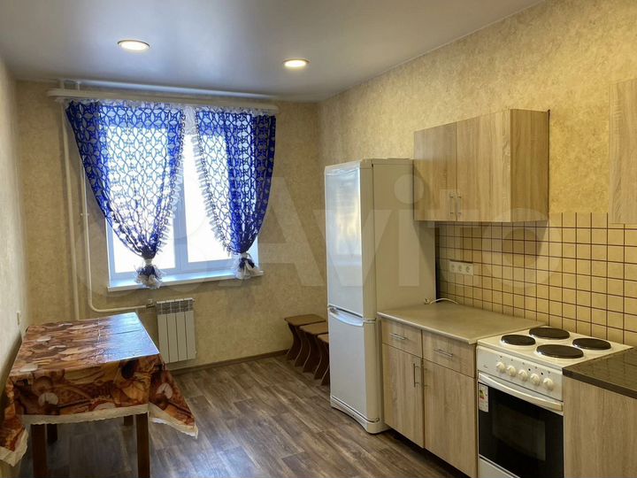 1-к. квартира, 36 м², 8/10 эт.