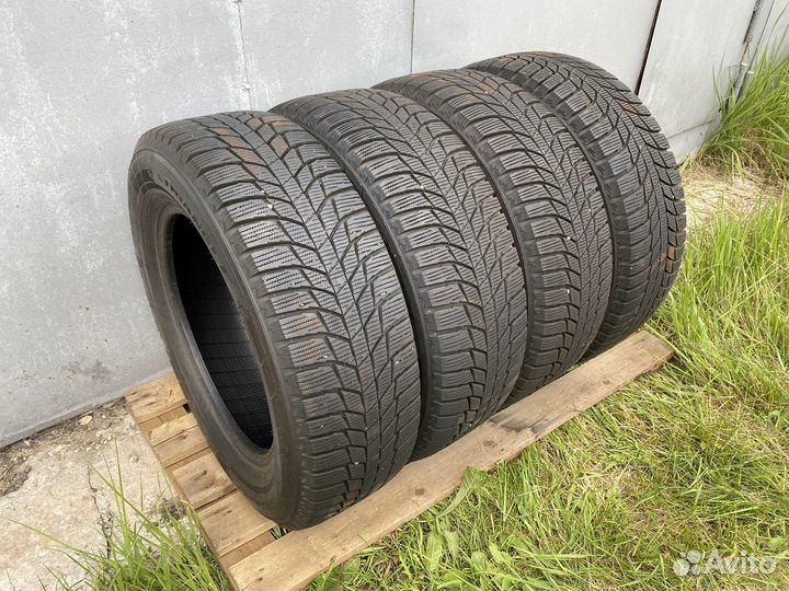 Triangle Snowlink TWT02 225/65 R17