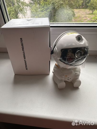 Ночник детский космонавт