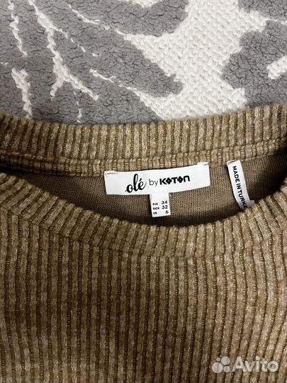 Платье теплое весеннее