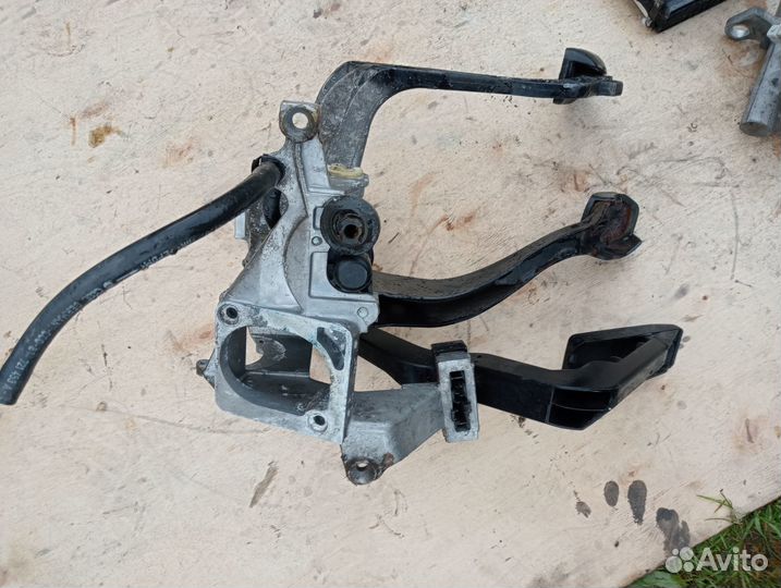 Блок педалей VW Passat B5