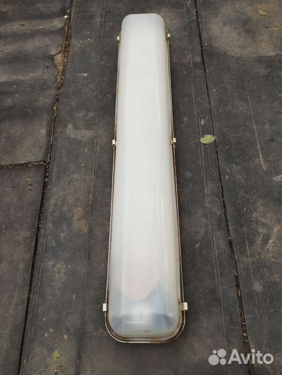 Светильник подвесной СССР закрытый влагозащитный