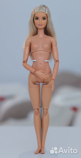 Barbie Fashionistas #63 на теле Made to move