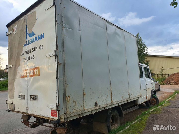 Mercedes-Benz 609D, 1987