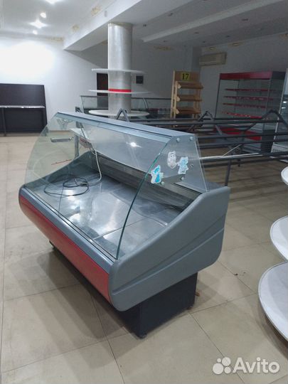 Холодильник для магазина