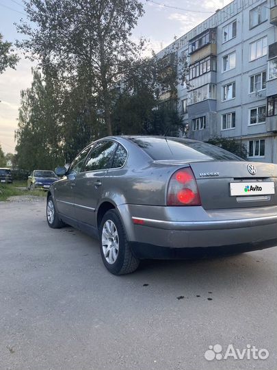 Volkswagen Passat 1.8 AT, 2003, 250 000 км