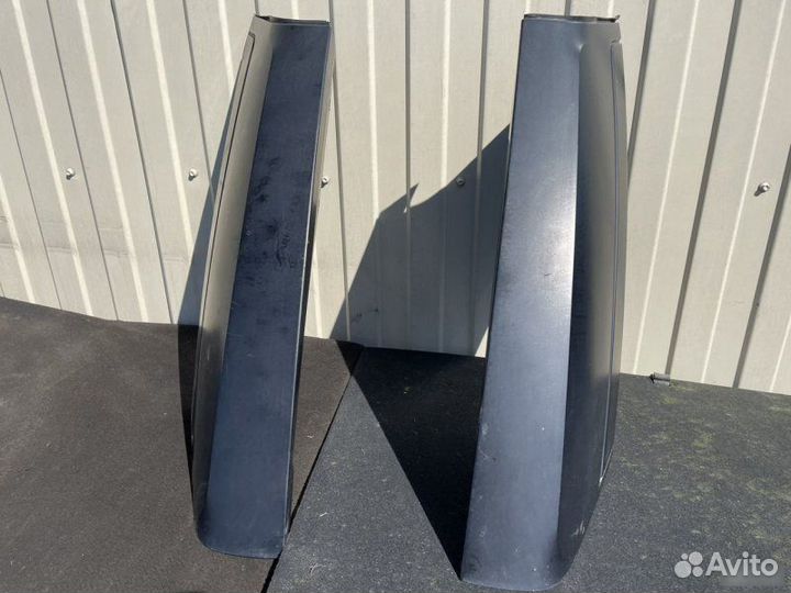 Накладка стойки задняя Land Rover Range Rover L322