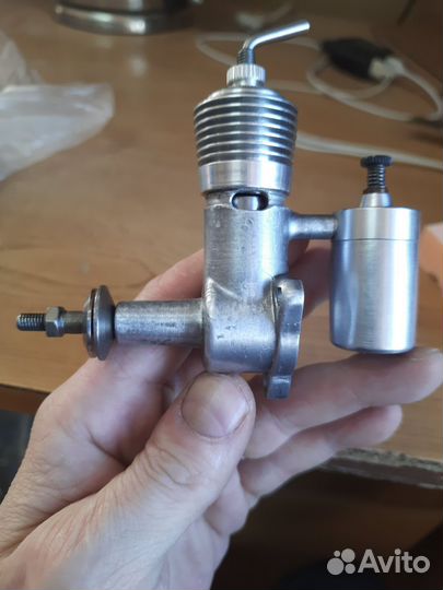 Авиамодельный двигатель цамл-50