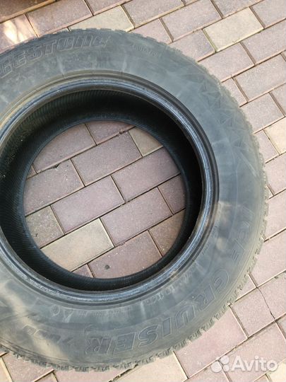 Bridgestone Ice Cruiser 7000 265/60 R18