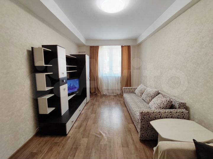 2-к. квартира, 56 м², 2/19 эт.