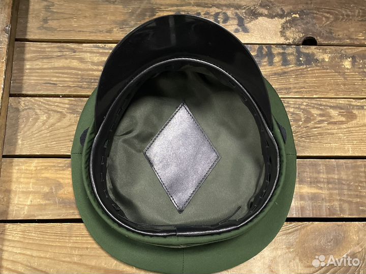 Фуражка офисная зеленая