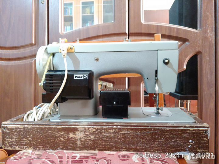 Швейная машинка бу электрическая