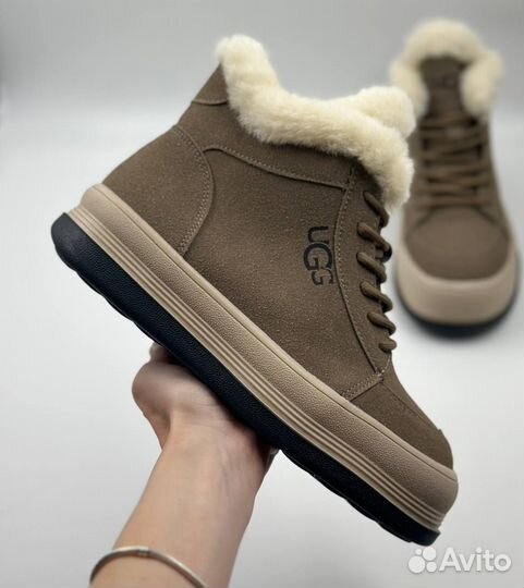 Ботинки UGG (с мехом)