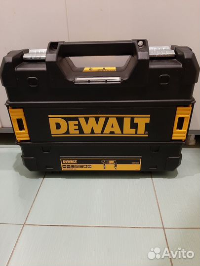 Перфоратор dewalt d25143k