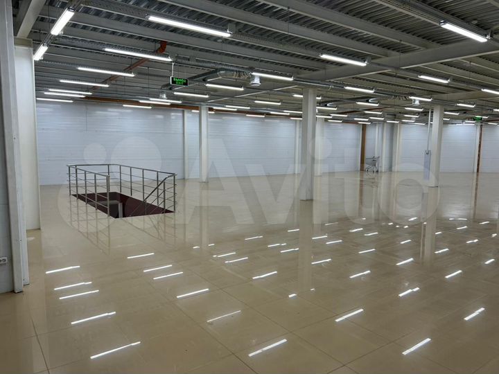 Свободного назначения, 550 м²