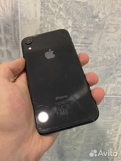 iPhone Xr, 64 ГБ