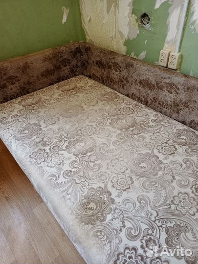 Тахта-диван