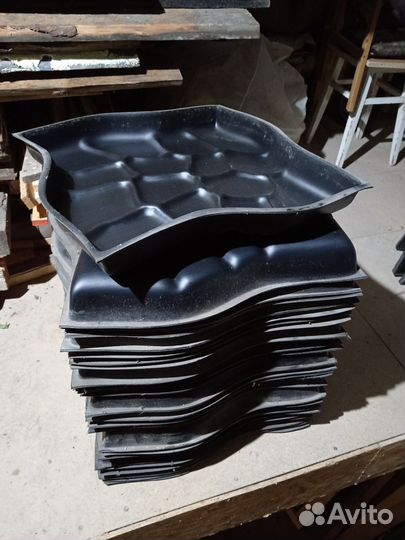 Форма для садовых дорожек