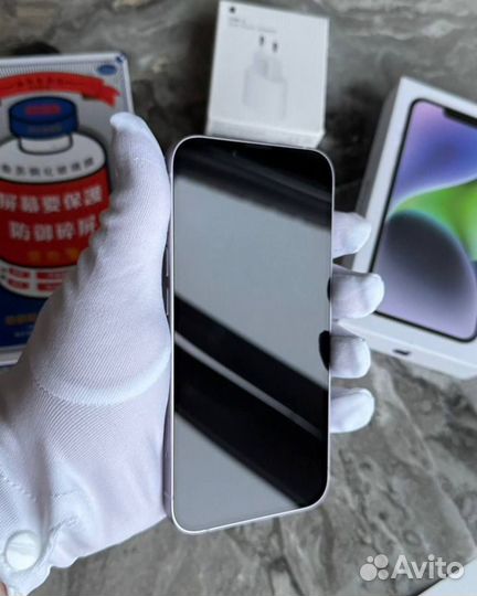 iPhone 14, 256 ГБ