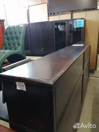 Стойка администратора