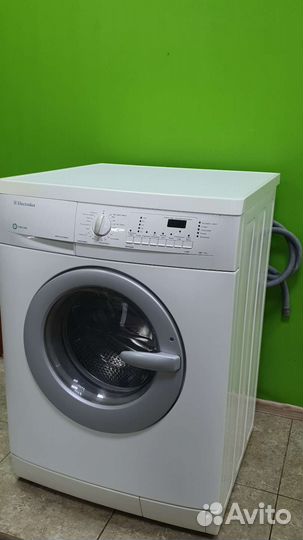 Стиральная машина electrolux EWF1086 С гарантией