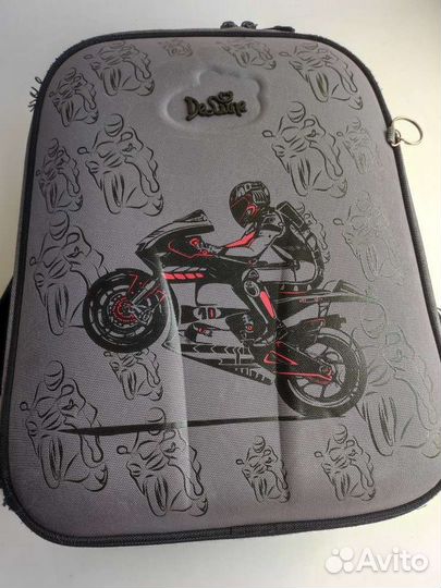 Школьный рюкзак для мальчика 1-4 класс