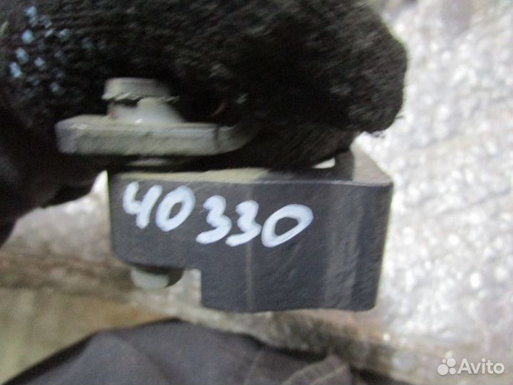 Петля двери задней левой верхняя Ford Focus III 20