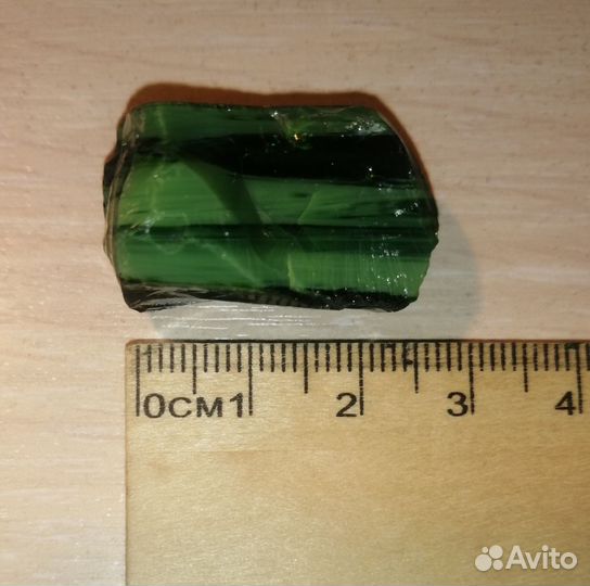 Кабошон из малахита