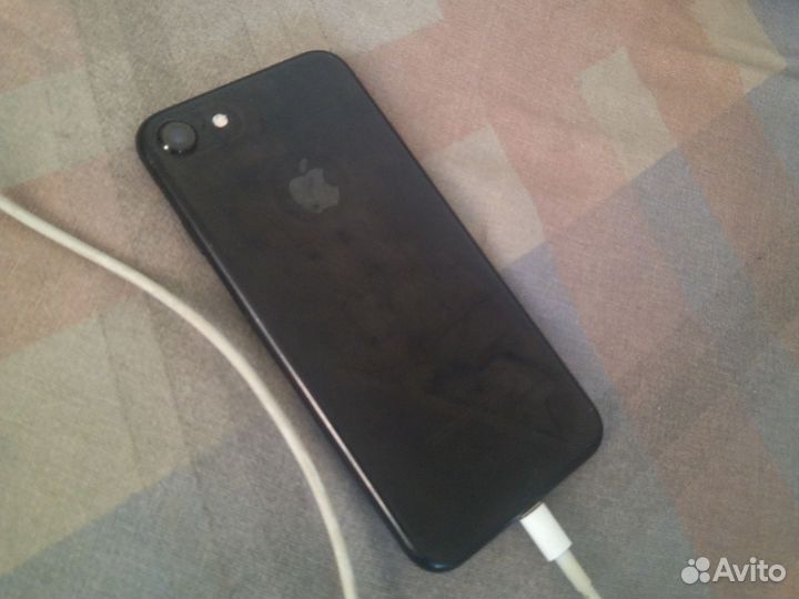 iPhone 7, 128 ГБ