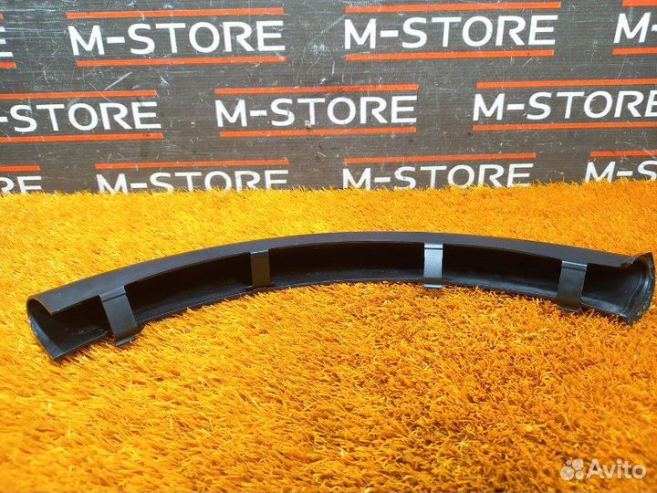 Накладка петли багажника Audi A5 8T cdnc 2010