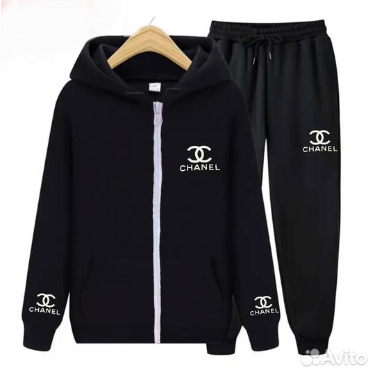 Спортивный костюм для девочки