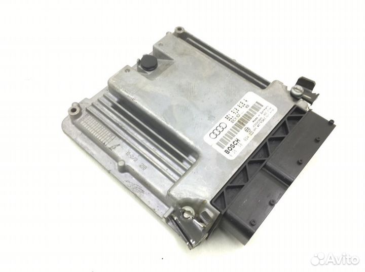 Блок управления двигателем Audi A4 B6 2.0 FSI 2004