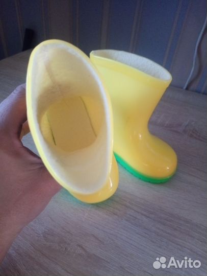 Детские сапоги