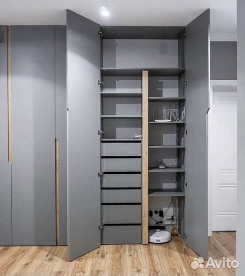 Шкаф в Москве