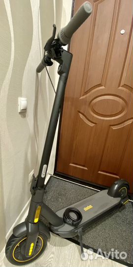 Электросамокат Ninebot max g30