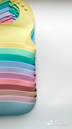 Силиконовая тарелочка и нагрудник новые