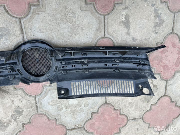 Решетка радиатора volkswagen golf 6