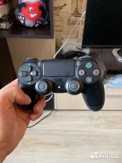 Sony playstation 4 pro; PS4 pro