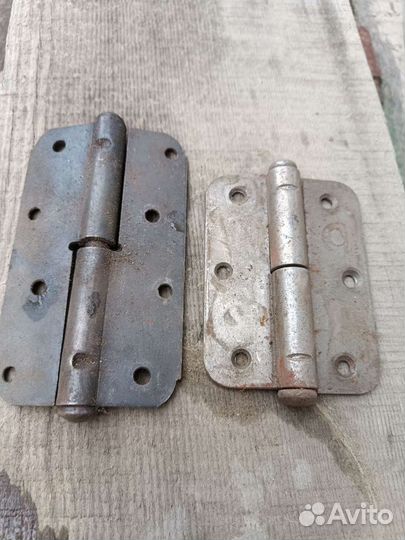 Петли для дверей