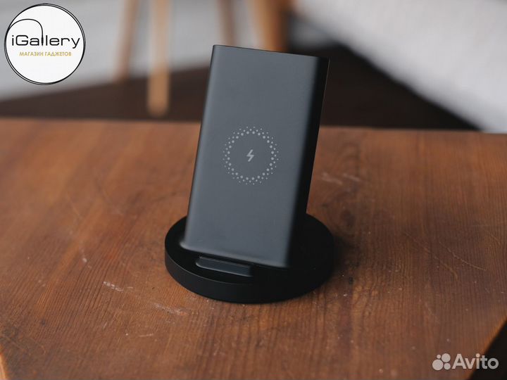 Беспроводная зарядка Xiaomi Vertical Stand 20W