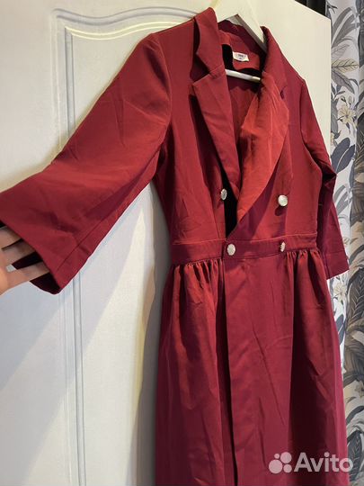 Платье женское