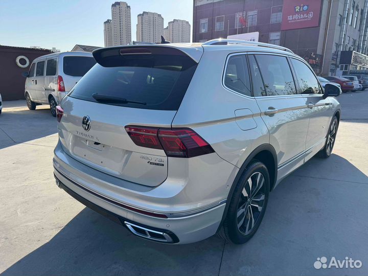 Volkswagen Tiguan L 2.0 AMT, 2021, 29 800 км