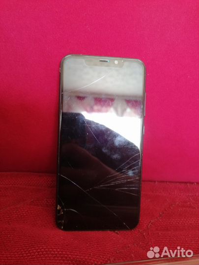 Телефон oukitel