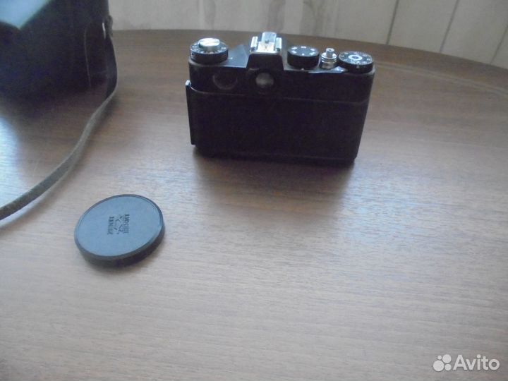 Фотоаппарат. Зенит ттл. Обьектив Гелиос-44 М