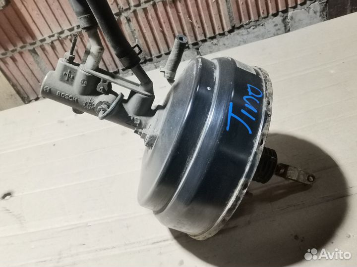 Усилитель тормозов вакуумный Nissan Almera Tino