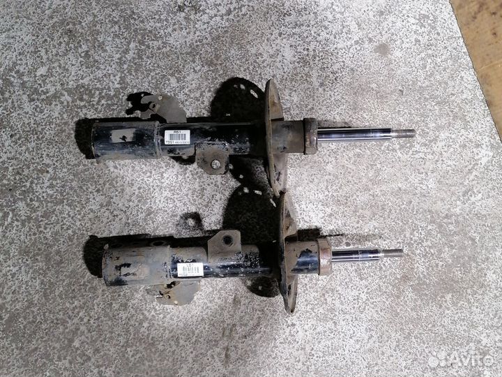 Стойки toyota camry 40