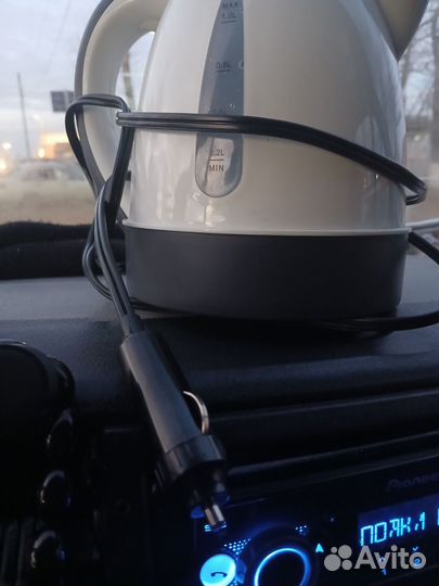 Автомобильный электрический чайник