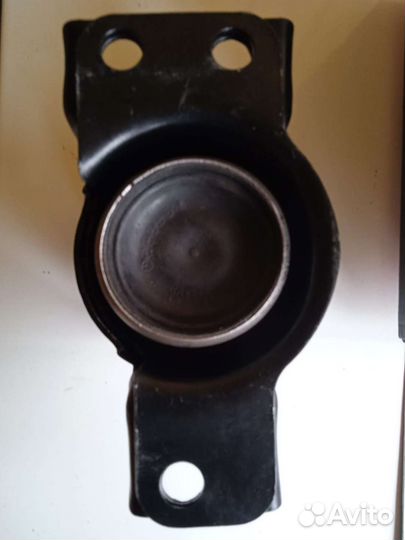 Подушка двигателя renault