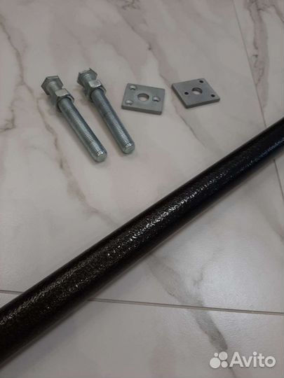 Турник распорный