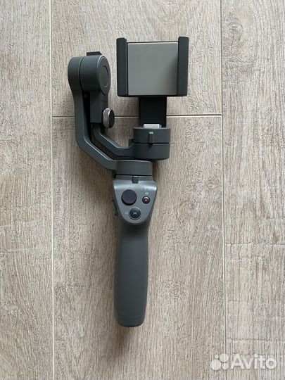 Стабилизатор для телефона dji osmo